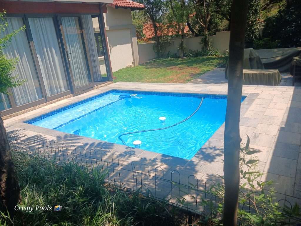 crispy-pools-leaking-fiberglass-pool-repaired-paving-pipes-jgp