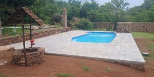 Crispy-pools-fiberglass-shell-special-paving-chlorinator-jpg
