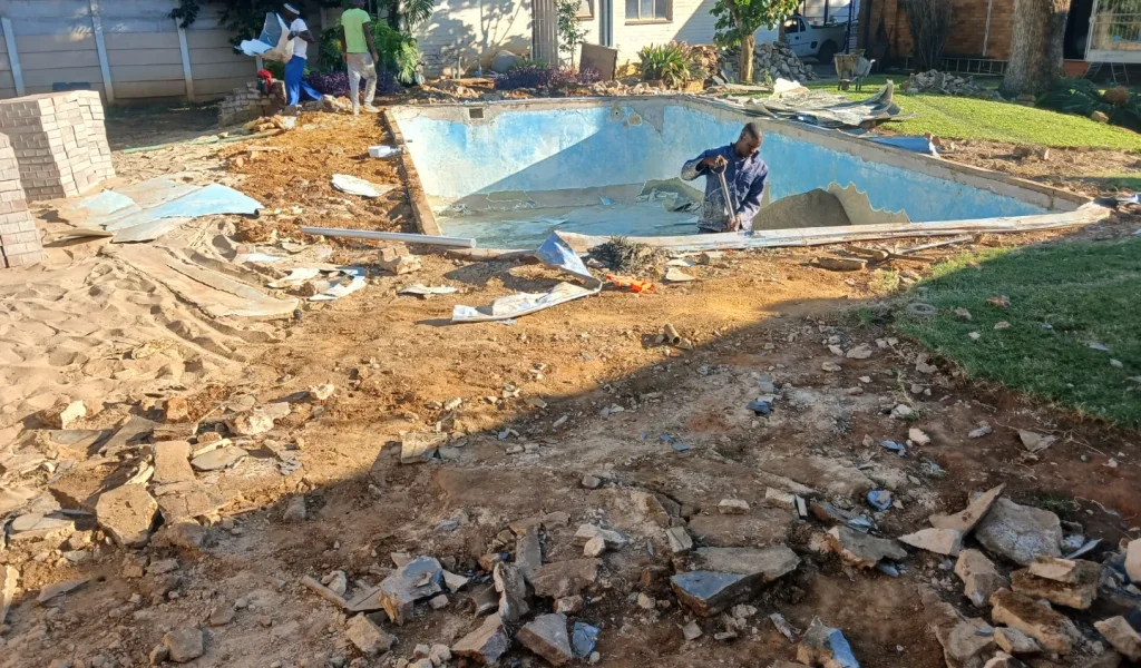 rough-aging-surface-recurring-leaks-outdated-appearance-difficult-maintenance-crispy-pools-before-image-jpg